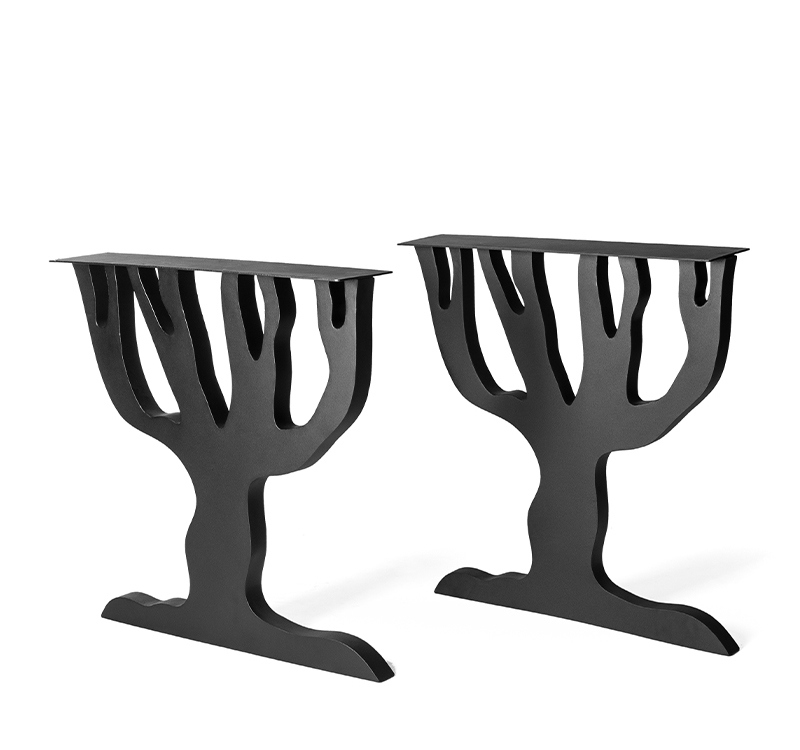 K-133 - Tree Patterned Log Table Legs